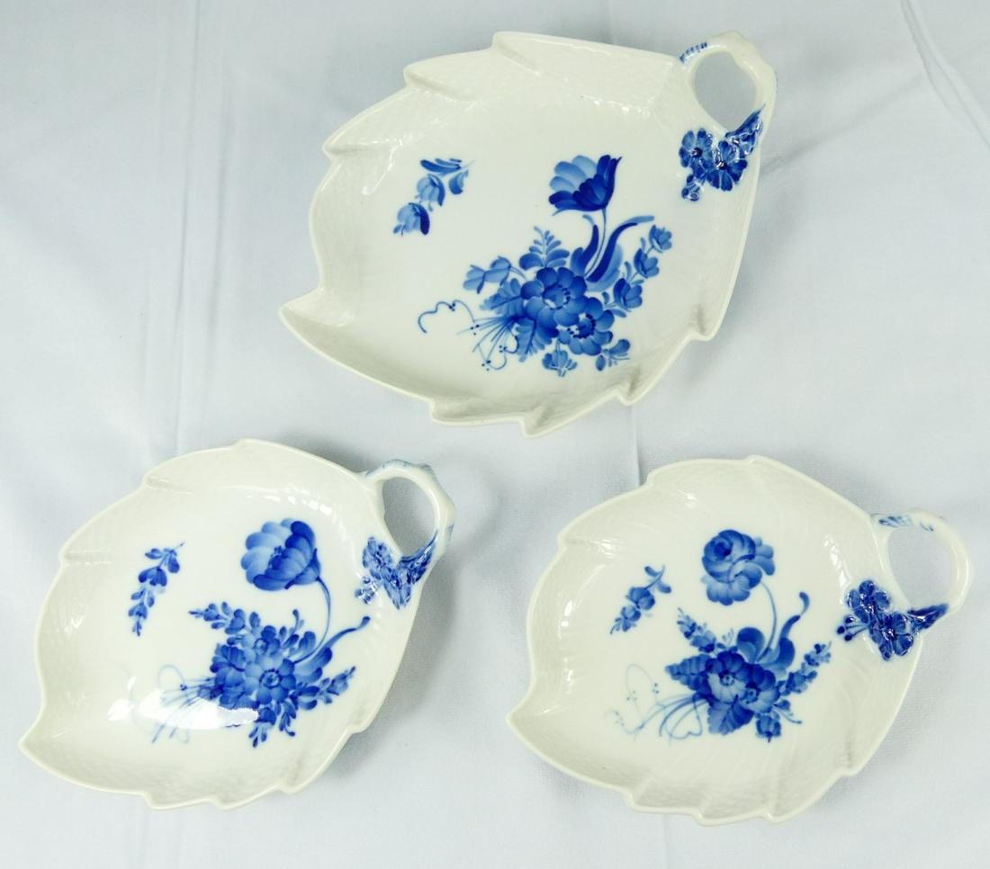 3pc ROYAL COPENHAGEN BLUE FLOWER PORCELAIN TRAYS (1 of 4)