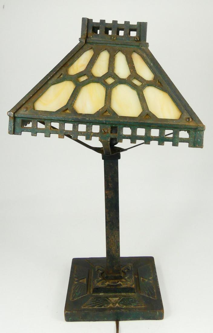 PRAIRIE STYLE CAST IRON & SLAG GLASS LAMP (1 of 6)