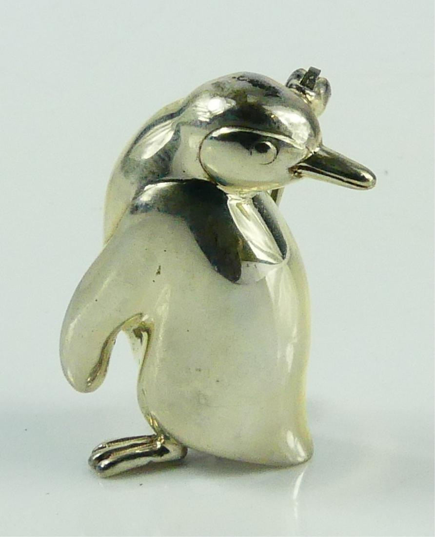 TIFFANY & CO STERLING SILVER PENGUIN BROOCH (1 of 8)