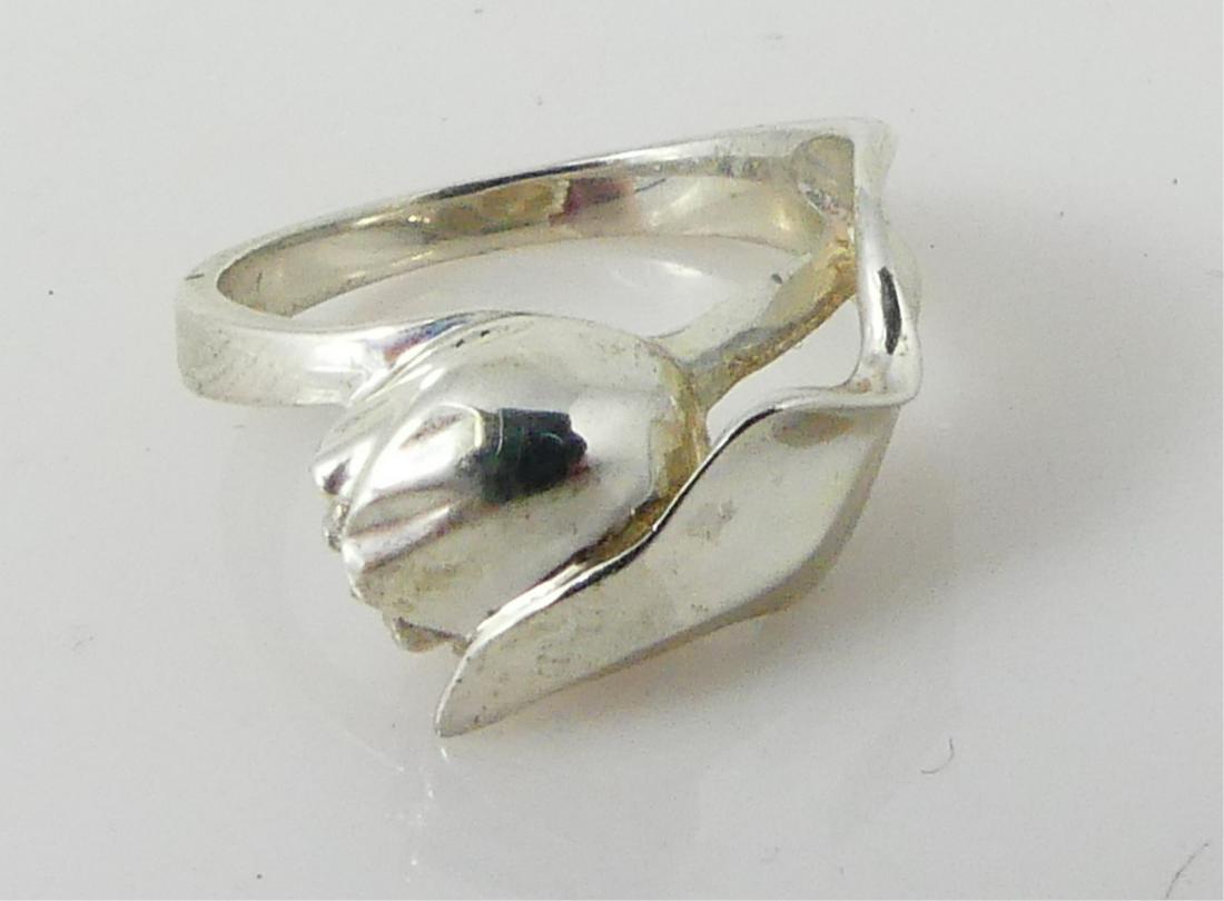 TIFFANY & CO STERLING SILVER ROSE RING (1 of 7)