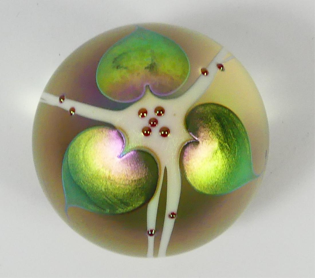 STUART ABELMAN IRIDESCENT ART GLASS PAPERWEIGHT (1 of 6)