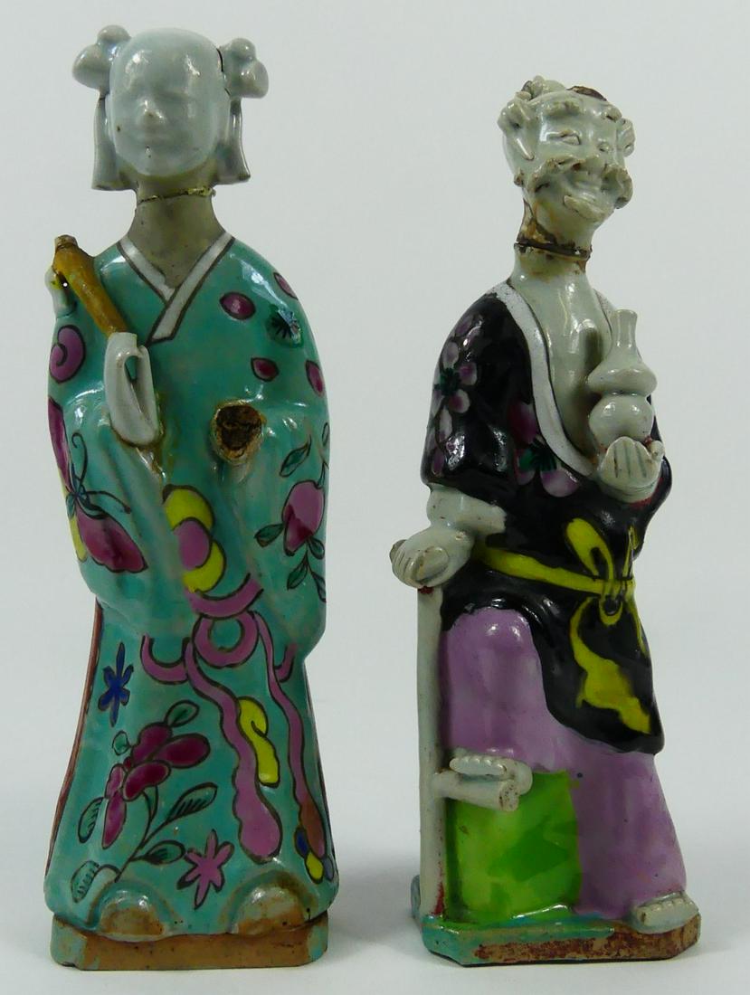 PR CHINESE 18th C CHINESE PORCELAIN FIGURES (1 of 7)