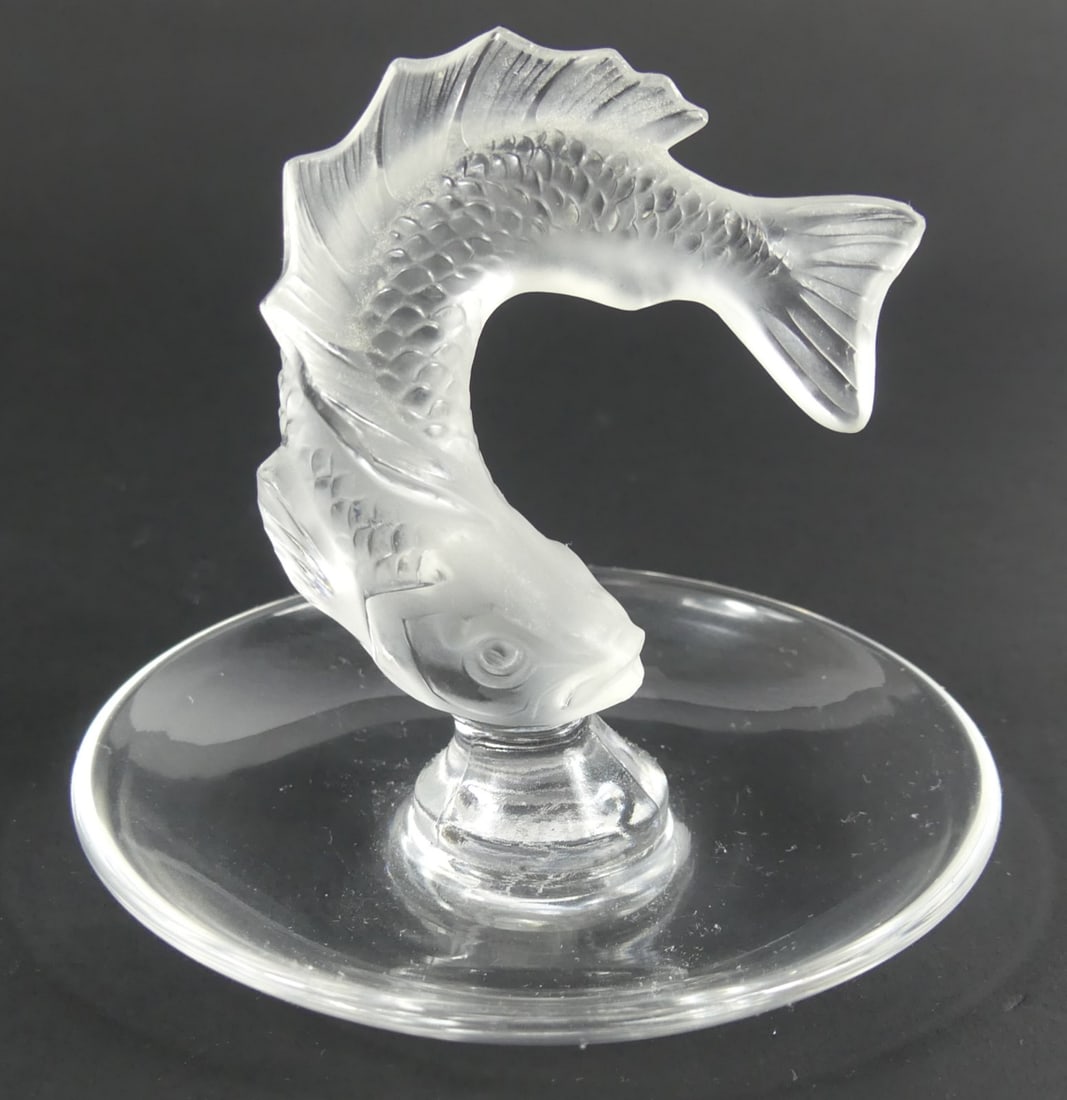 LALIQUE FRENCH FROSTED CRYSTAL PIN DISH (1 of 6)