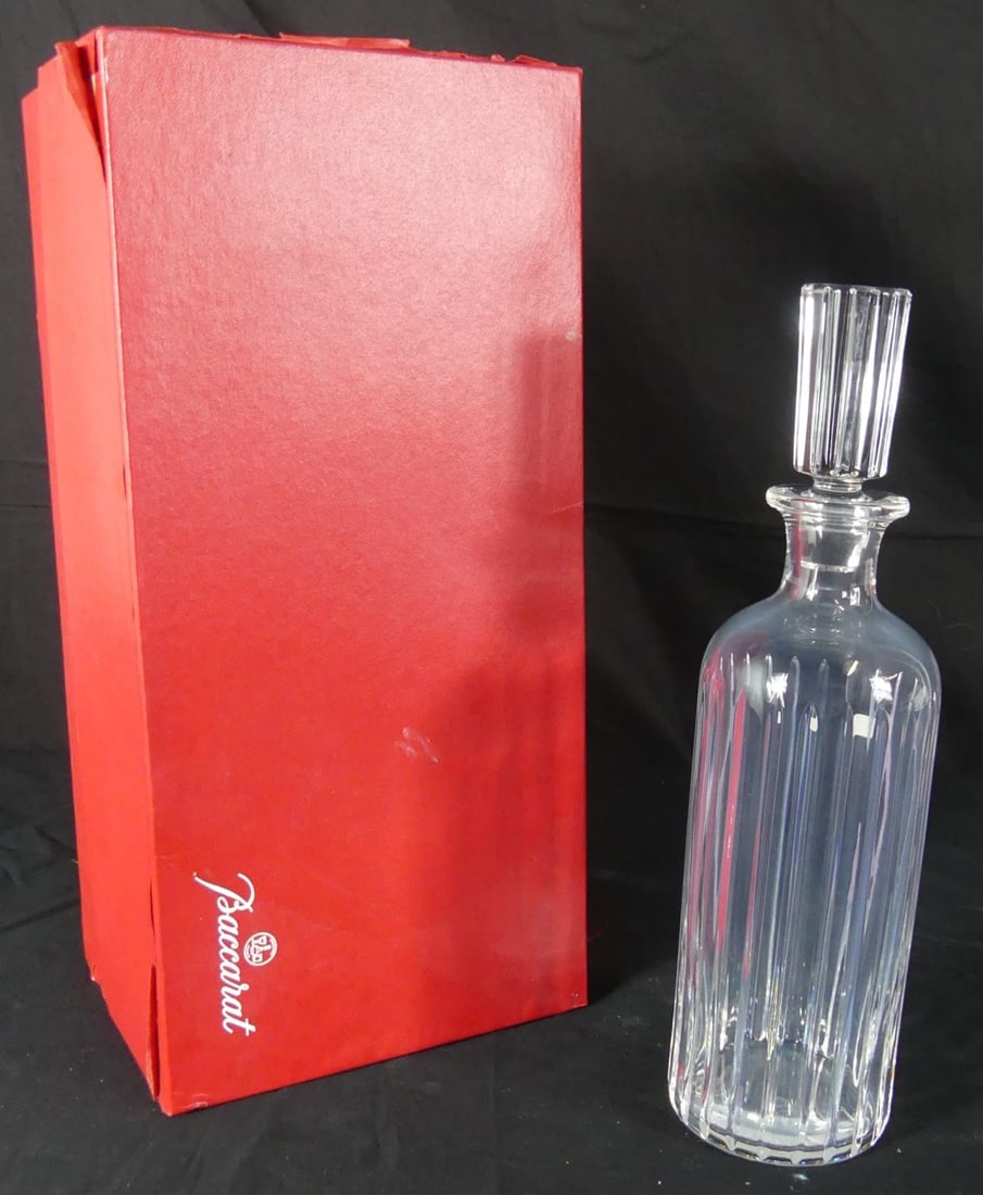 BACCARAT CRYSTAL DECANTER w BOX (1 of 11)