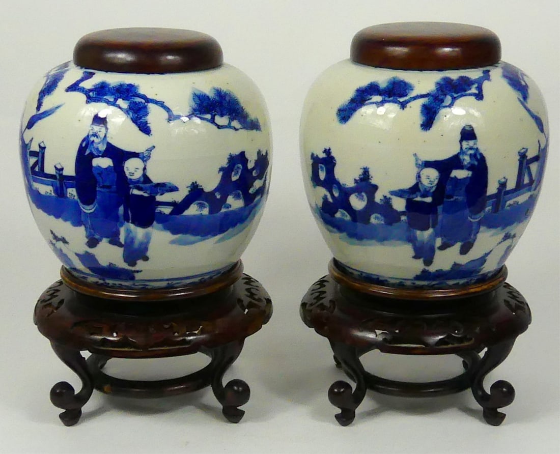 PR CHINESE BLUE & WHITE PORCELAIN GINGER JARS (1 of 9)
