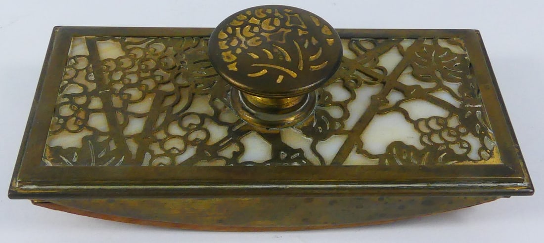 TIFFANY STUDIOS GRAPEVINE BRONZE ROCKER BLOTTER (1 of 6)