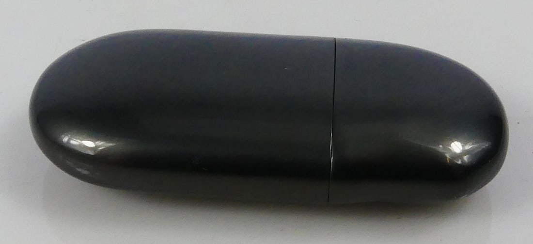 ELSA PERETTI FOR TIFFANY 'BEAN' LIGHTER (1 of 7)