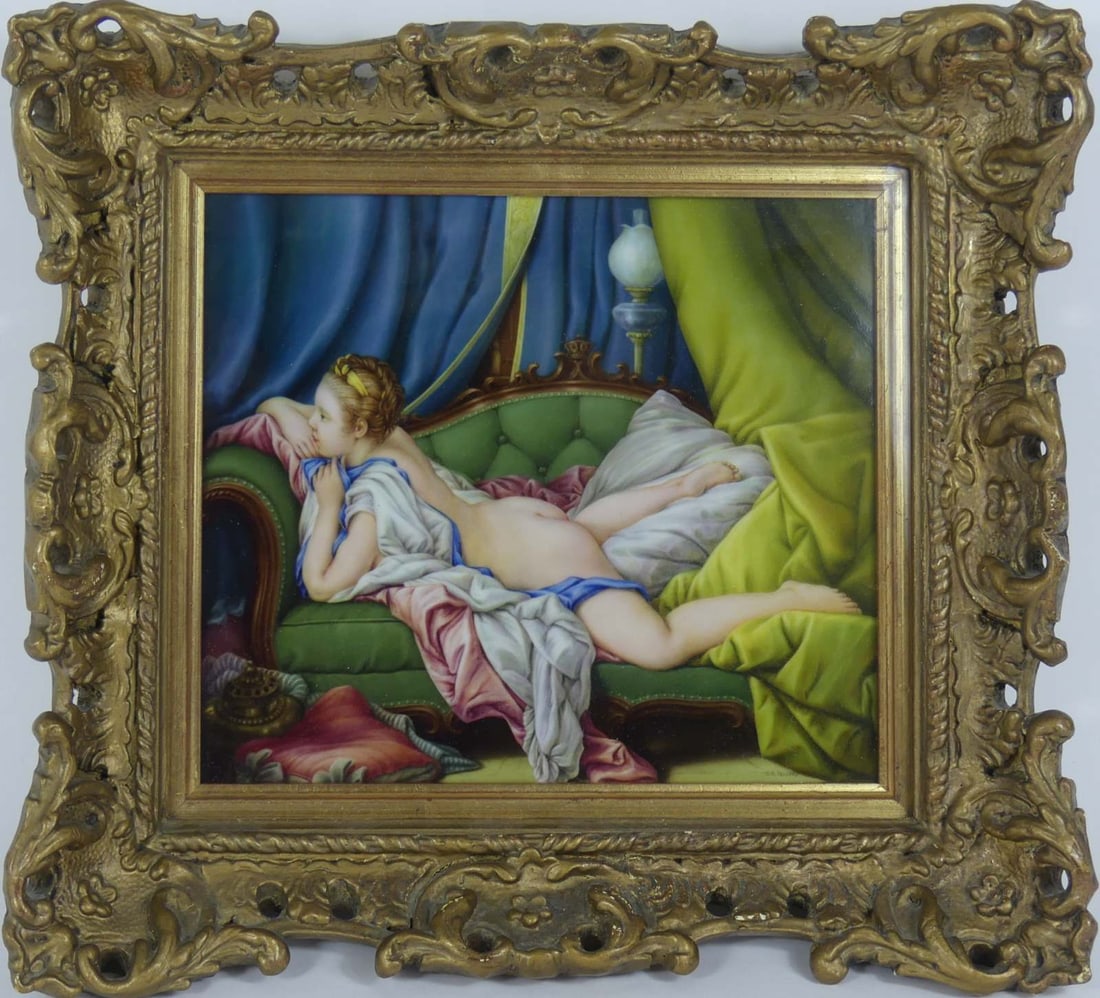 ALAN R TELFORD PORCELAIN PLAQUE RECLINING NUDE: Porcelain plaque depicting a reclining nude after Francois Boucher by Alan R Telford, a former Royal Worcester artist. Signed lower right. Marked to verso. Total edition of one only. Viewable measures