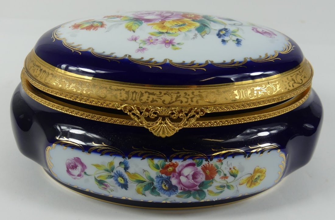 LIMOGES COBALT & GILT FLORAL PORCELAIN BOX (1 of 9)