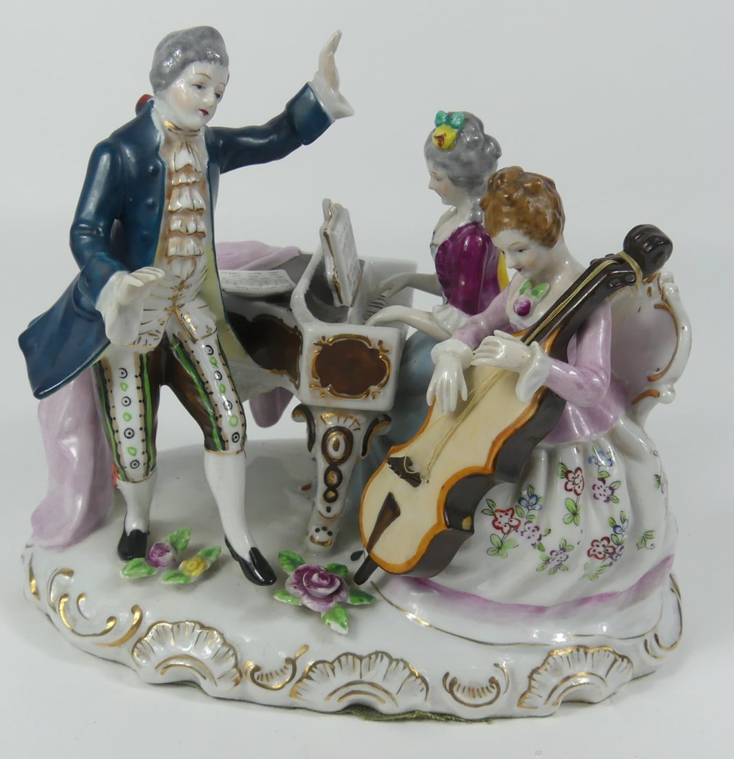 DRESDEN STYLE FIGURAL PORCELAIN ORCHESTA GROUP (1 of 6)