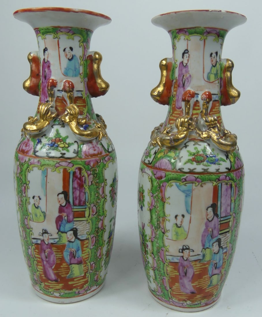 PR CHINESE ROSE MEDALLION PORCELAIN VASES (1 of 7)