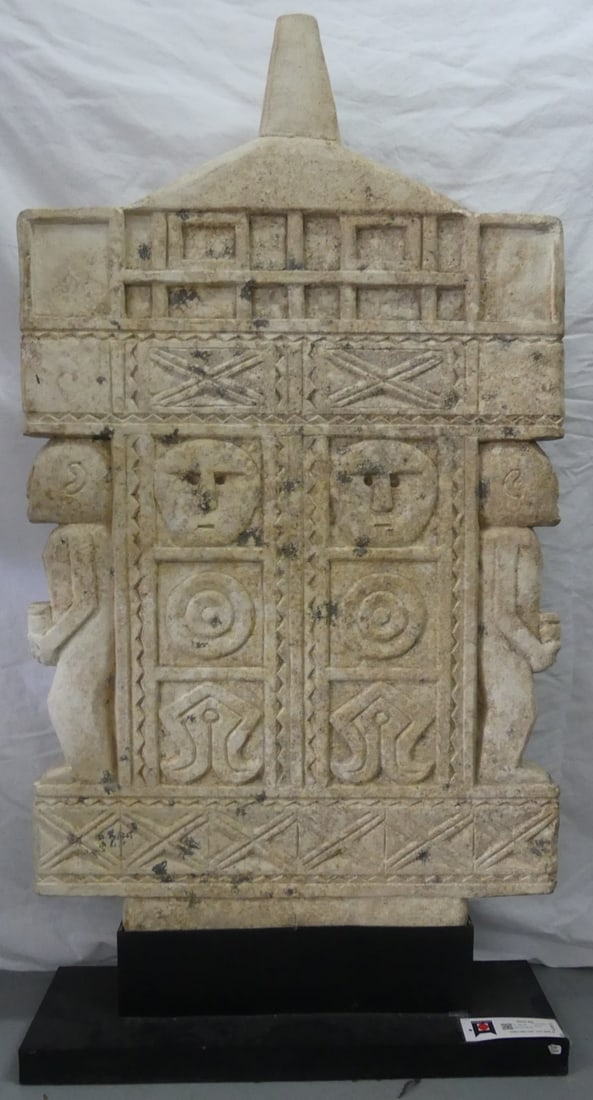 INDONESIAN CARVED STONE 'PENJI' MONUMENTAL STATUE (1 of 10)