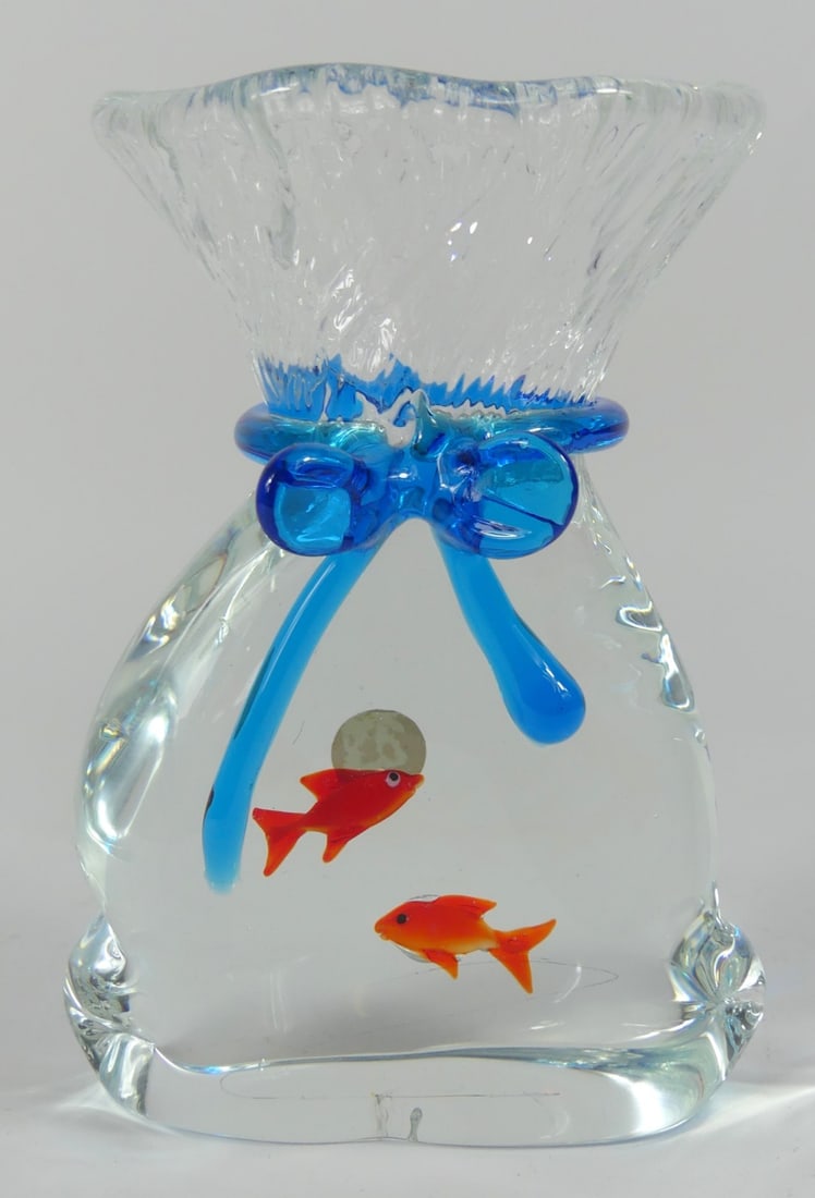 MURANO FISH IN A BAG GLASS SCULPTURE (1 of 7)