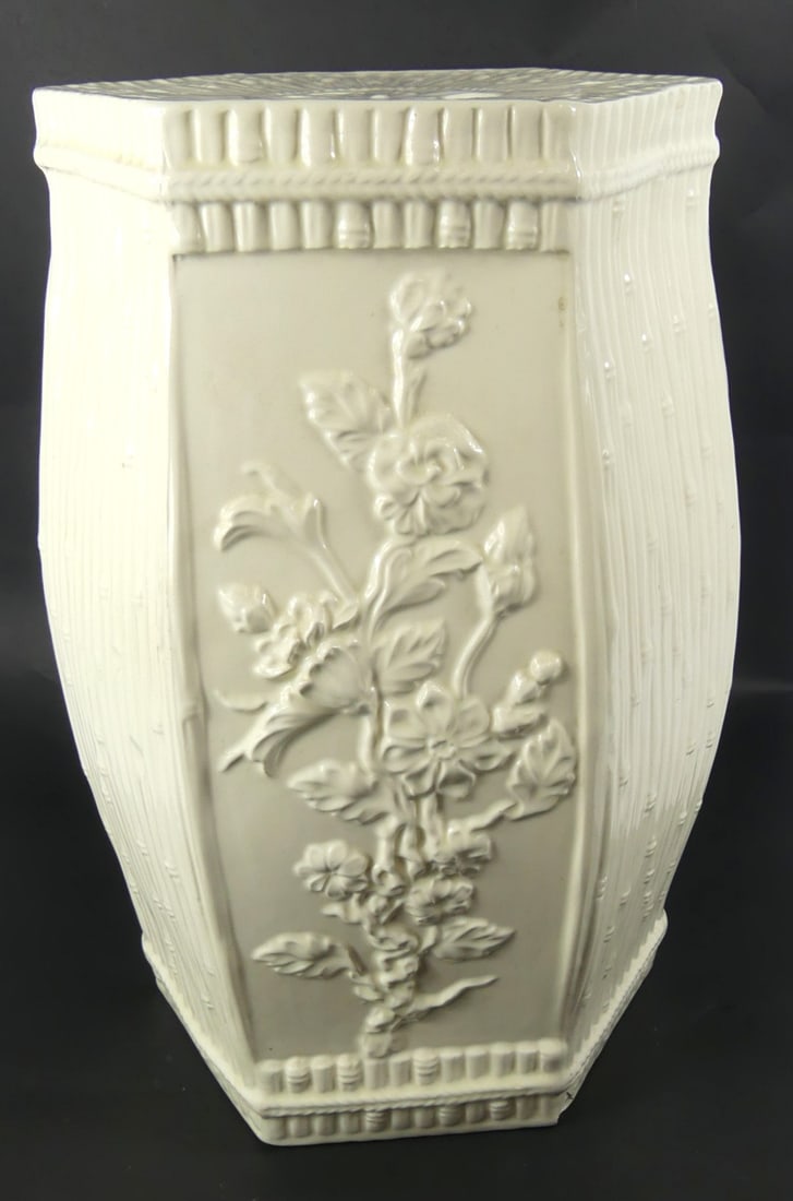 MID-CENTURY CHINOISERIE FAUX BAMBOO GARDEN STOOL (1 of 9)