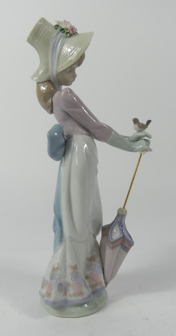 LLADRO 'GARDEN SONG' PORCELAIN FIGURE w BOX (1 of 7)