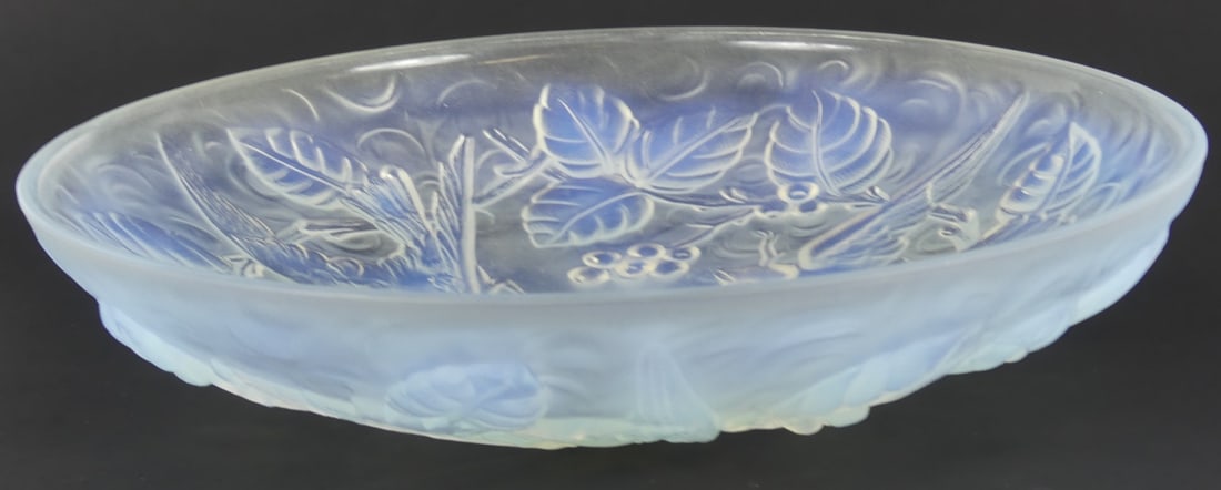 FRENCH OPALESCENT GLASS BIRD BOWL: French opalescent glass bird bowl. Sabino style. Marked Carrillo (?) France to underside. Measures 13 3/4" x 13 3/4" x 2 1/2".