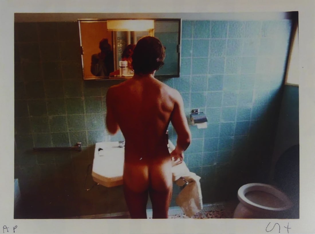 DAVID HOCKNEY 'PETER WASHING' PHOTOGRAPH (1 of 4)