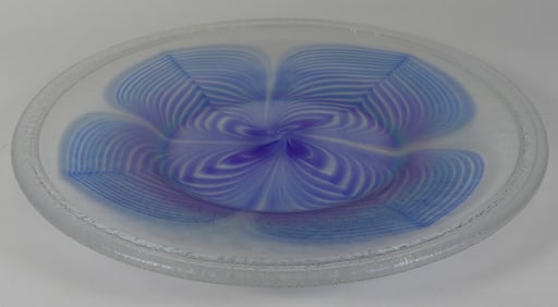 STEVEN CORREIA IRIDESCENT ART GLASS PLATE