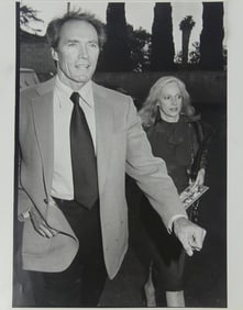 JOHN PASCHAL CLINT EASTWOOD & SANDRA LOCKE PHOTO