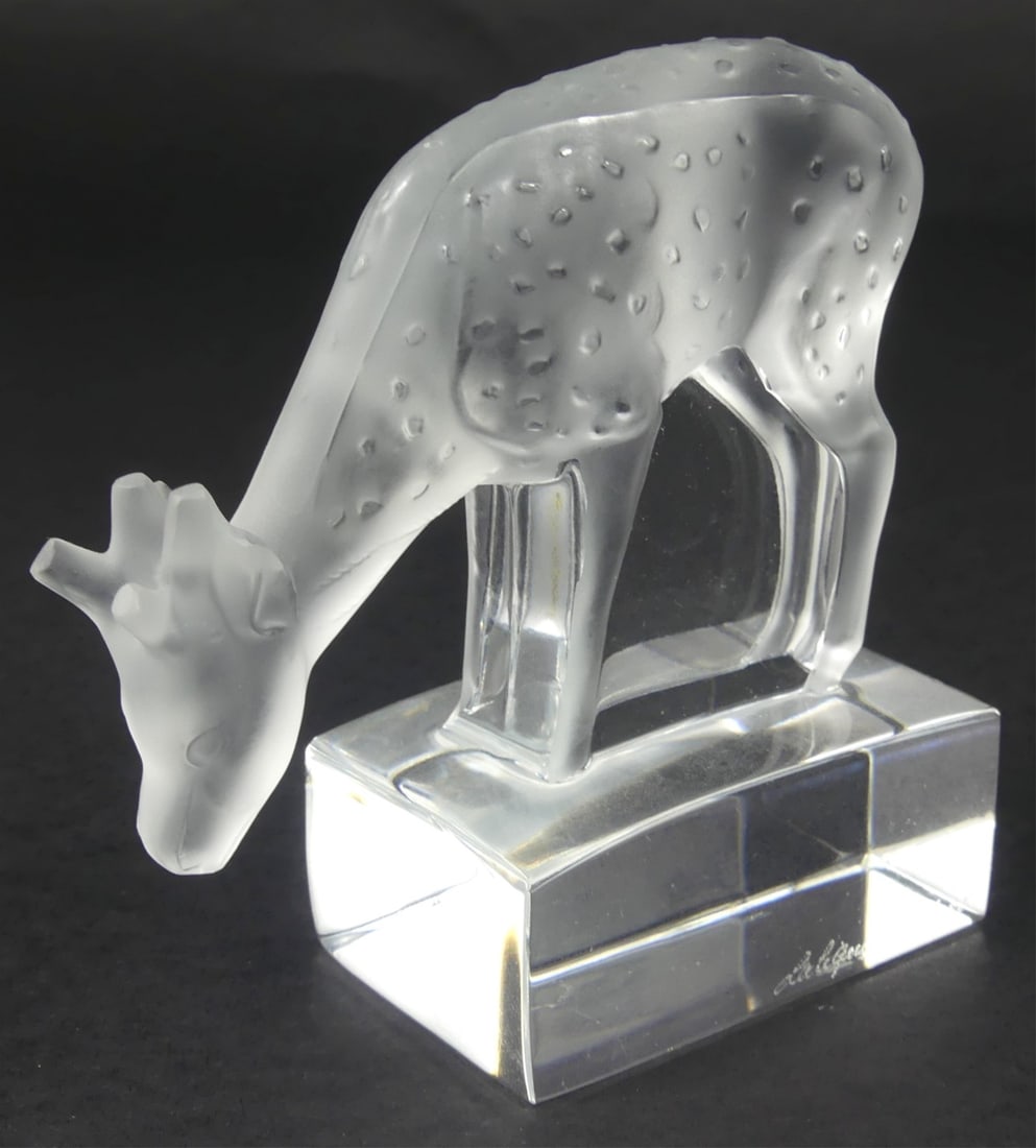 LALIQUE CRYSTAL DEER FAWN PAPERWEIGHT (1 of 7)