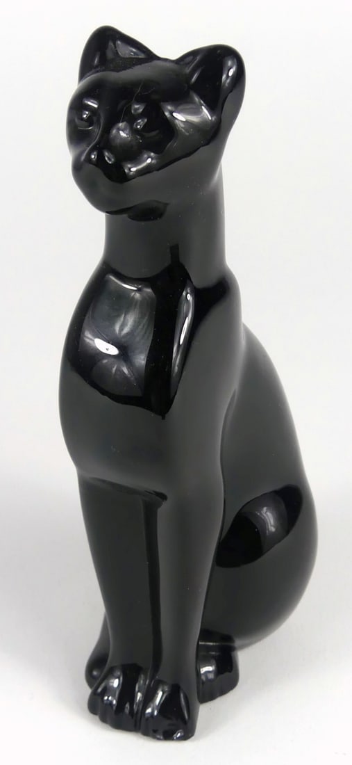 BACCARAT BLACK CRYSTAL 'EGYPTIAN CAT' FIGURINE (1 of 8)