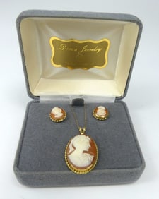 3pc 14kt YG CAMEO NECKLACE & EARRINGS SET
