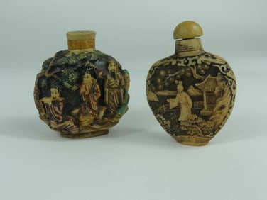 2pc CHINESE CARVED RESIN SNUFF BOTTLES