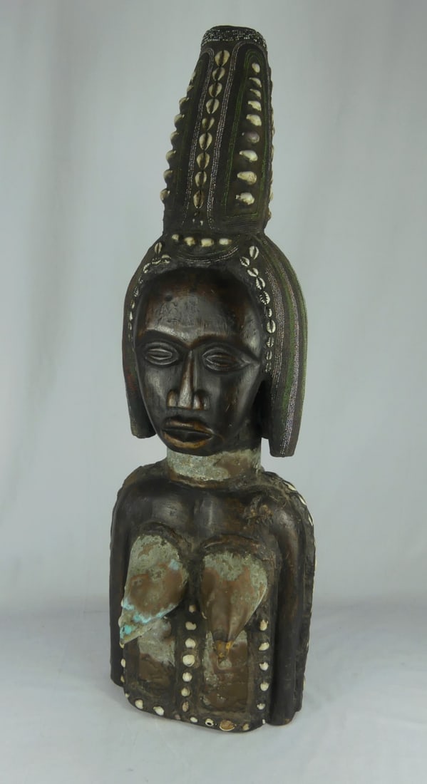 AFRICAN BEADED TRIBAL SCULPTURE w SHELLS (1 of 10)