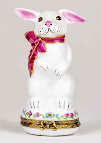LIMOGES 'WHITE RABBIT' PORCELAIN TRINKET BOX