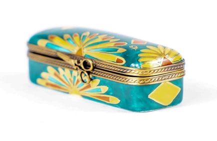 LIMOGES 'SEWING KIT' PORCELAIN TRINKET BOX