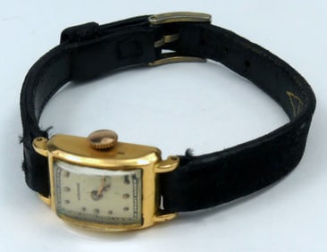 VINTAGE 18kt ROSE GOLD MOVADO LADIES WATCH