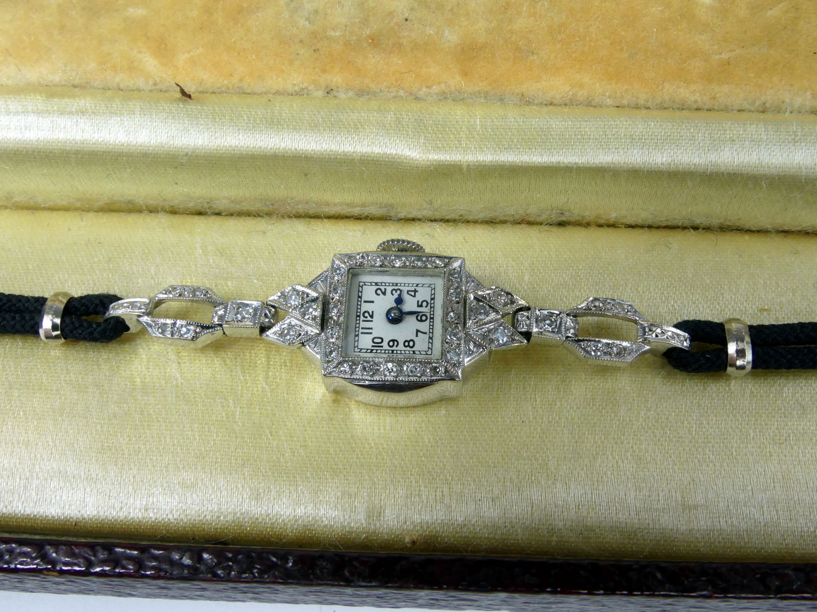 BLANCPAIN 14k WHITE GOLD & DIAMOND LADIES WATCH (1 of 10)