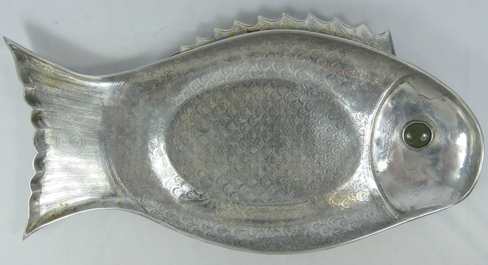 LARGE ARTHUR COURT ALUMINUM FISH SERVING PLATTER (1 of 8)