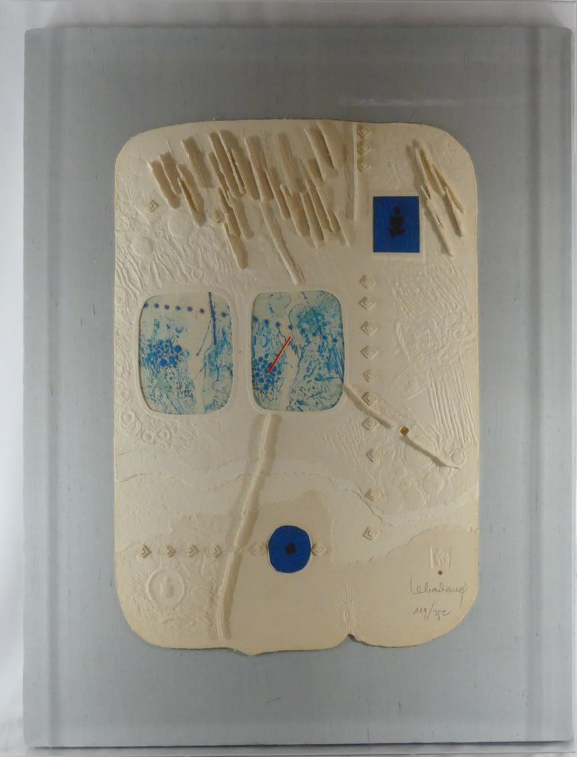 HOI LEBADANG 'L'ESPACE PAIX' CAST PAPER SCULPTURE (1 of 7)