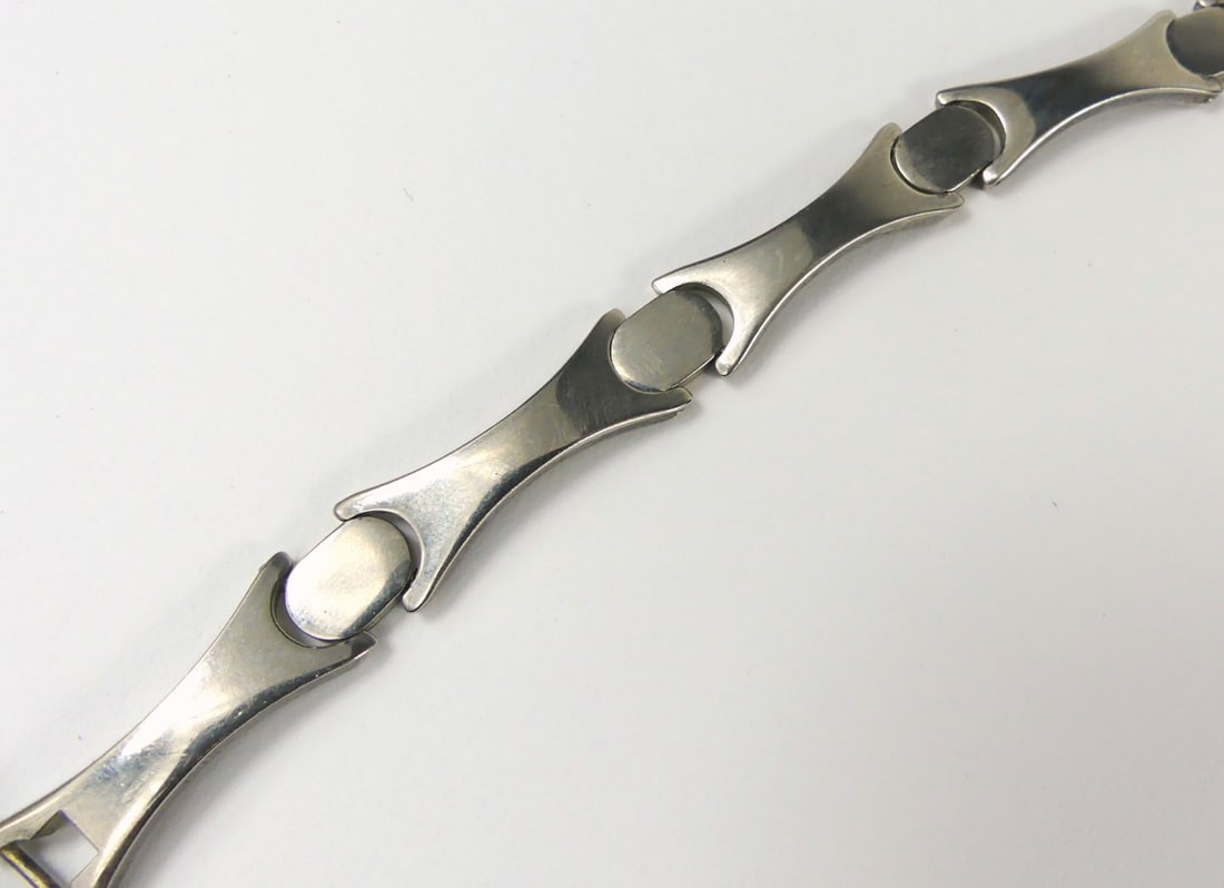 4pc STERLING SILVER BRACELETS - 6