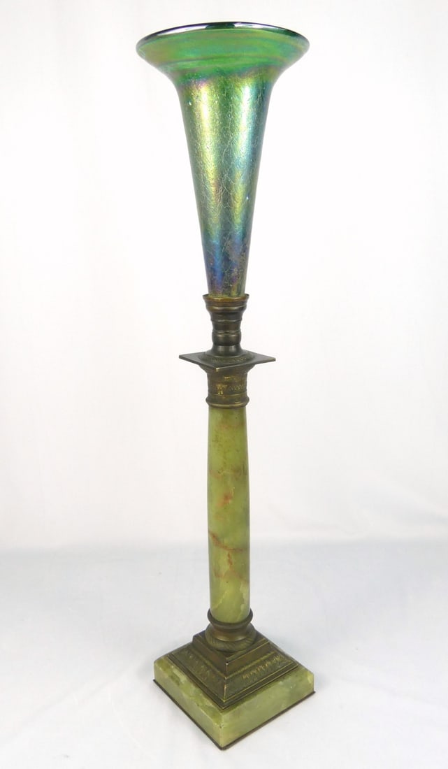 FRITZ HECKERT IRIDESCENT TRUMPET GLASS VASE (1 of 5)