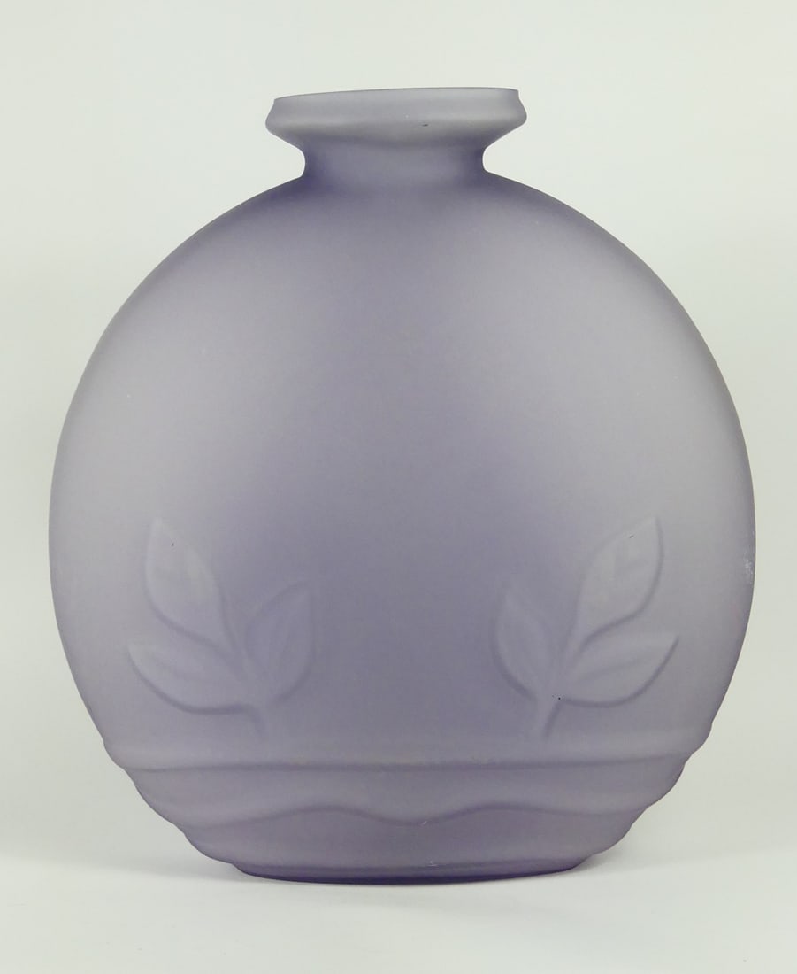 DOLBI CASHIER LAVENDER FROSTED GLASS VASE (1 of 6)