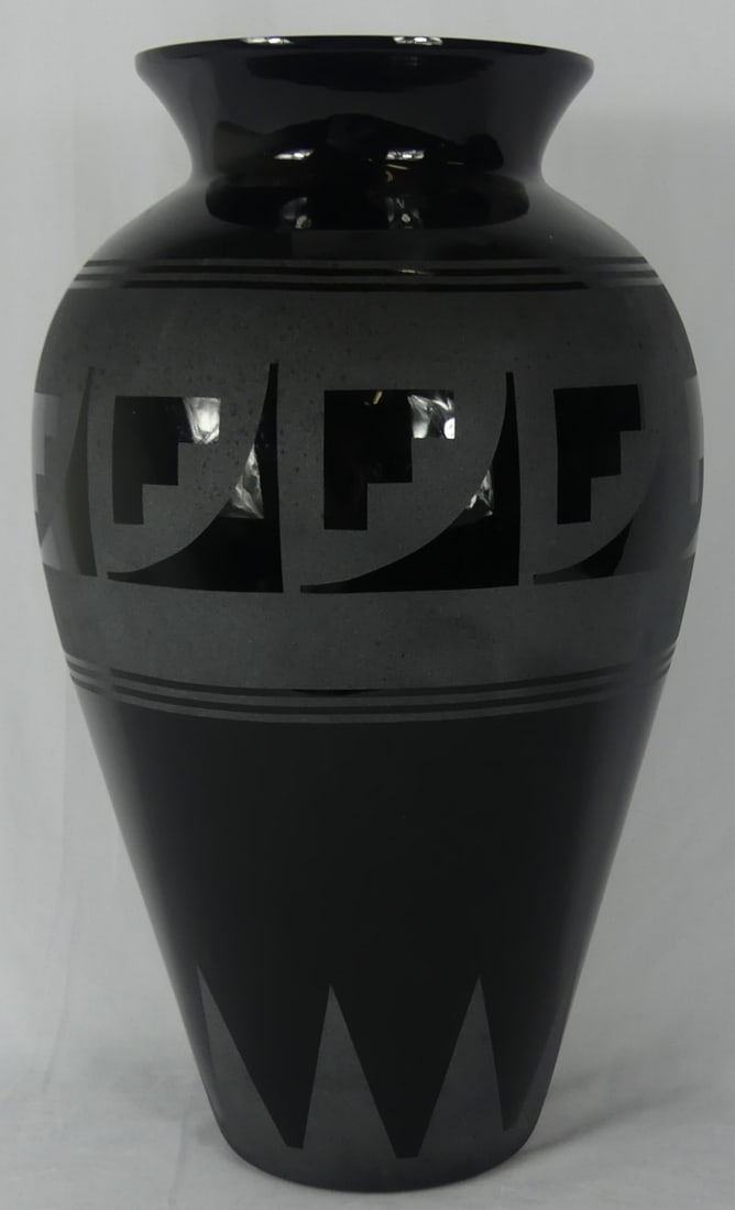 LARGE ART GLASS VASE w ETCHED GEOMETRIC DESIGNS (1 of 6)