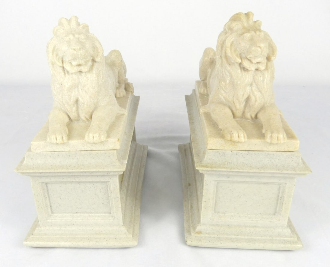 PR METROPOLITAN MUSEUM OF ART LION BOOKENDS (1 of 7)