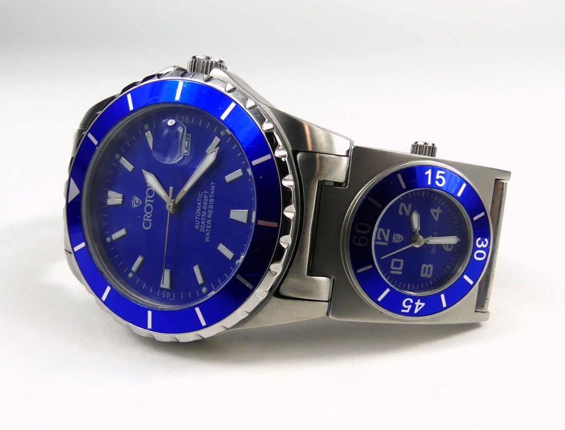 CROTON DUAL TIME AUTOMATIC & QUARTZ WRISTWATCH (1 of 5)