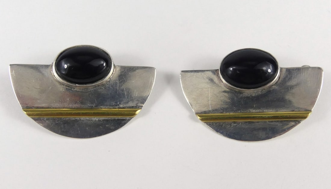 PR TAXCO STERLING SILVER & ONYX MODERNIST EARRINGS (1 of 4)