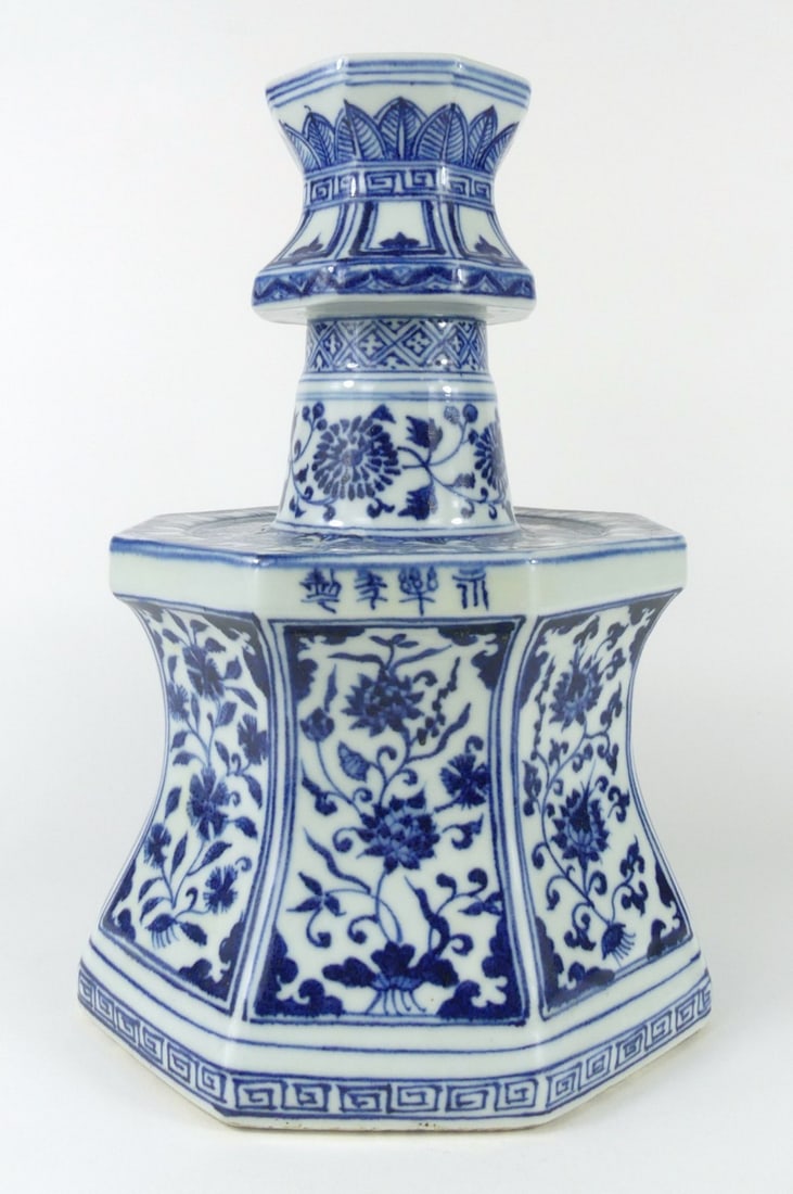 CHINESE BLUE & WHITE PORCELAIN CANDLESTICK HOLDER (1 of 9)