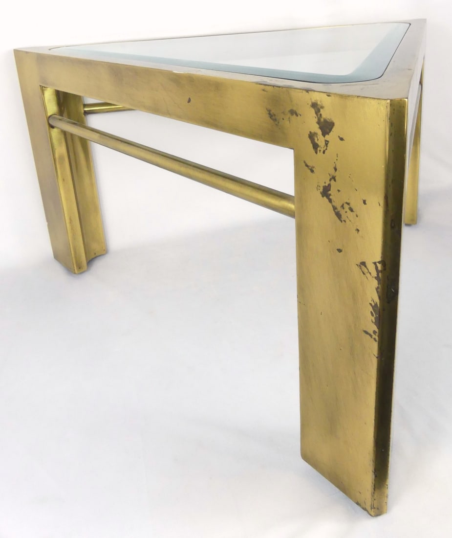 MID-CENTURY BRASS TRIANGULAR COFFEE TABLE - 5