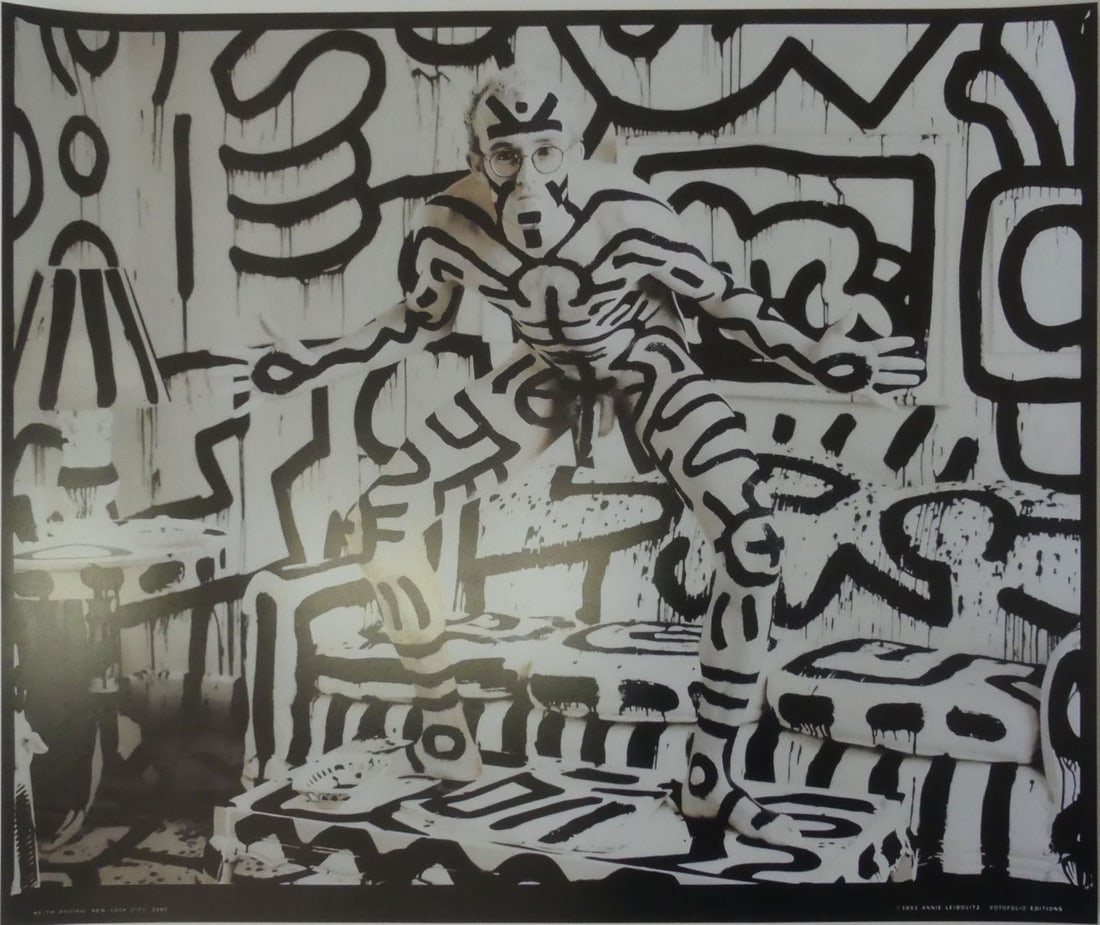 ANNIE LEIBOVITZ 'KEITH HARING' NEW YORK CITY, 1986: Annie Leibovitz photo-litho. Marked 1992 Annie Leibovitz Fotofolio Editions lower right. Marked Keith Haring, New York City, 1985 lower left. Sheet measures 22" x 18 1/2".