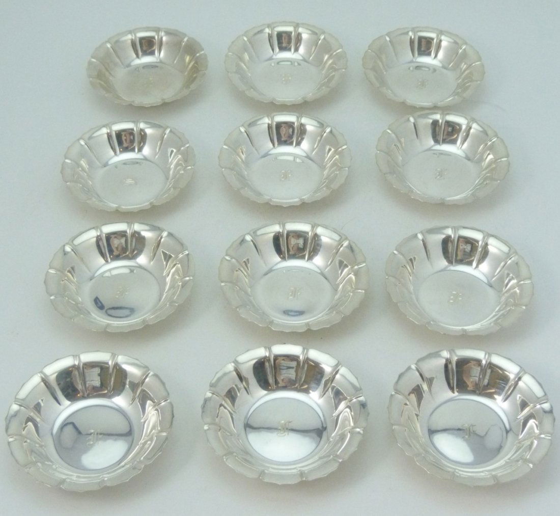 12 PCS HEAVY GALT & BRO STERLING SILVER NUT DISHES (1 of 8)