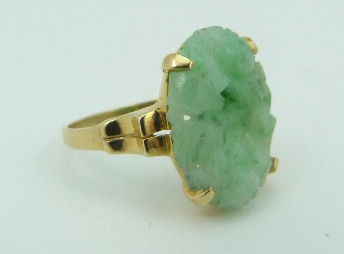 14K GOLD CHINESE CARVED JADEITE RING (1 of 6)