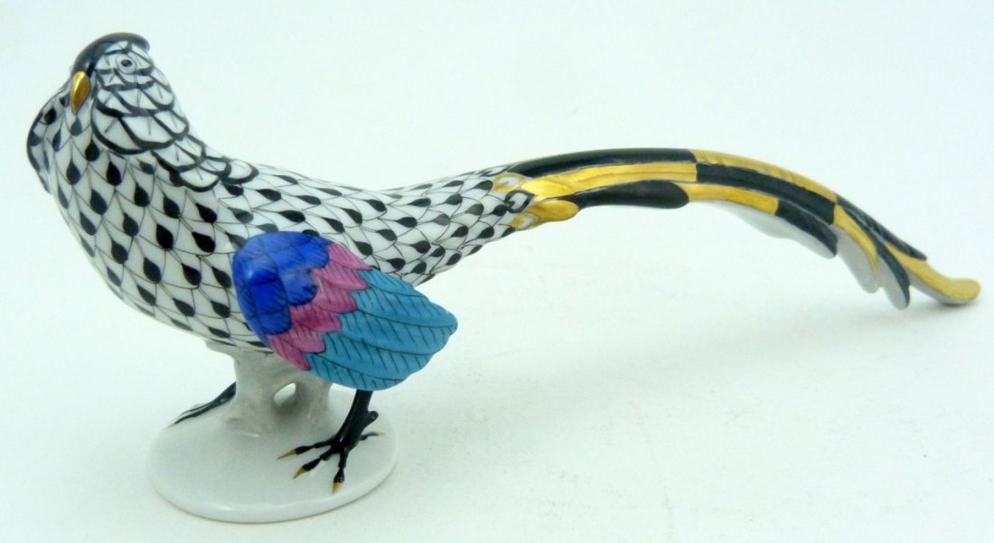 HEREND BLACK PORCELAIN PHEASANT Mar 26, 2016 Antiques & Modern Auction Gallery in FL
