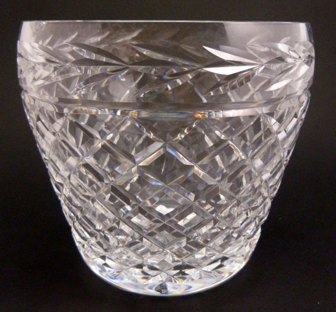 WATERFORD CUT CRYSTAL LARGE VASE / BOWL (1 of 5)