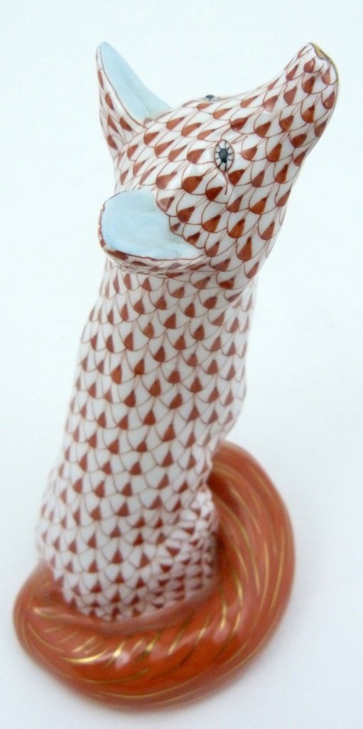 HEREND RED FISHNET PORCELAIN FOX STATUE (1 of 7)