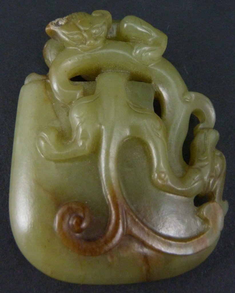 CHINESE YELLOW & RUSSET JADE CHI DRAGON PENDANT (1 of 4)